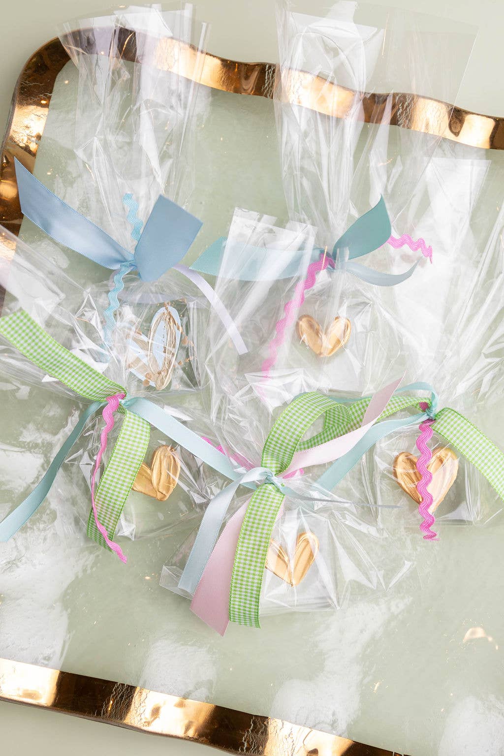 HappiesByAMS - Glass - 2x2 inch Glass Gold Hearts - *Not Wrapped*