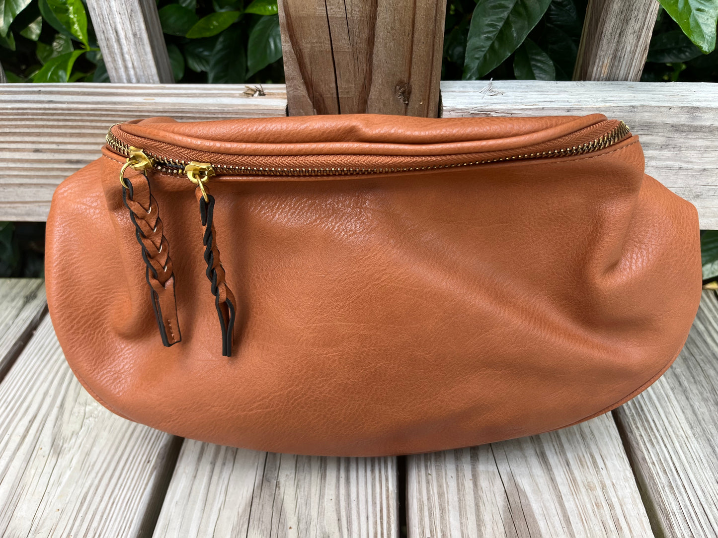 Megan Sling Bag | Tobacco