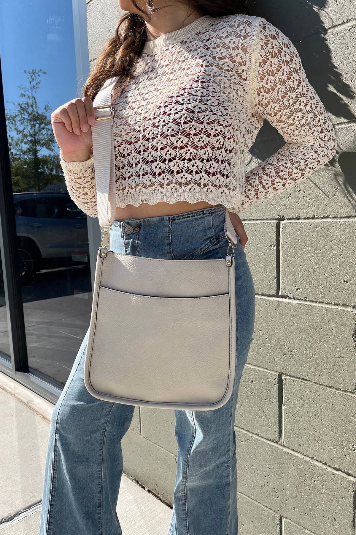 Jen & Co. - Posie Crossbody w/ Removable Strap: Lt. Grey