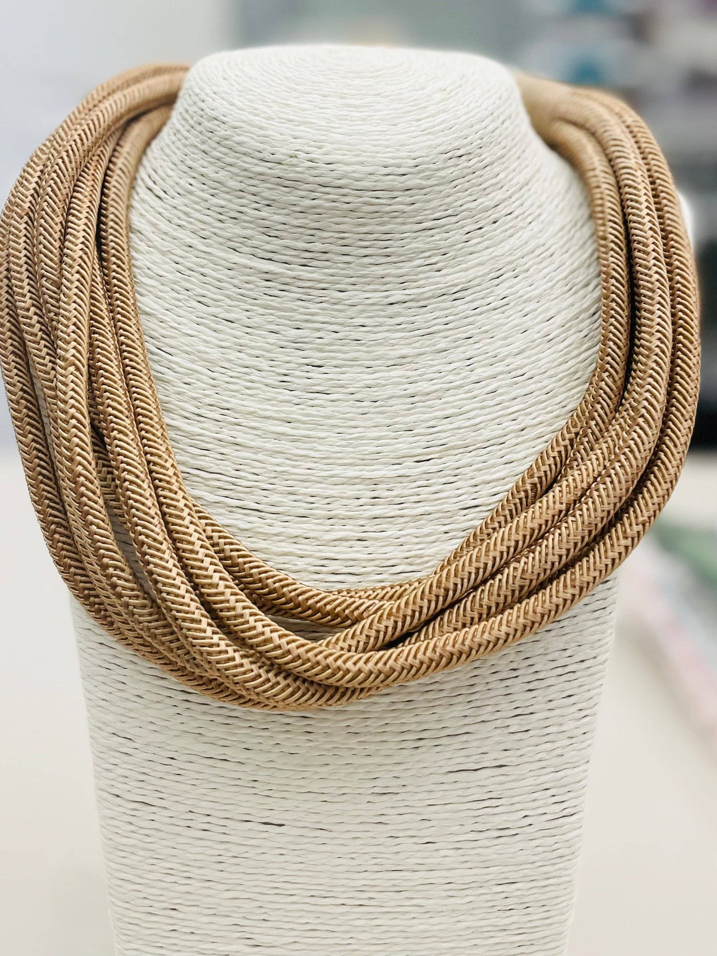 Maggie Necklace (caramel)