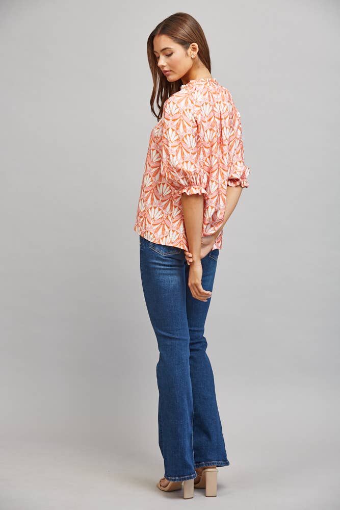 FATE - GEO PRINT RUFFLED STAND COLLAR SHORT SLV BLOUSE FT22326: CREAM MULTI / M