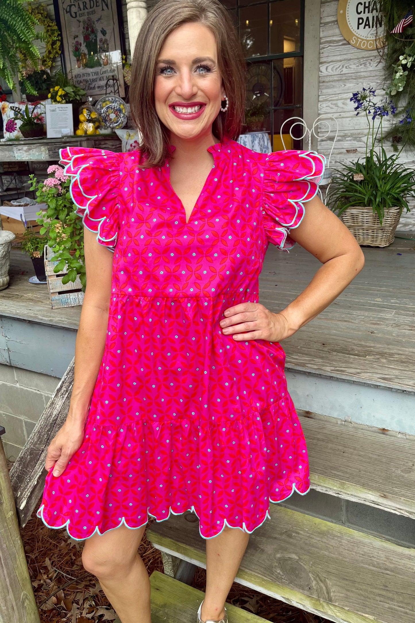 Vaila Floral Tess Shift Scallop Dress