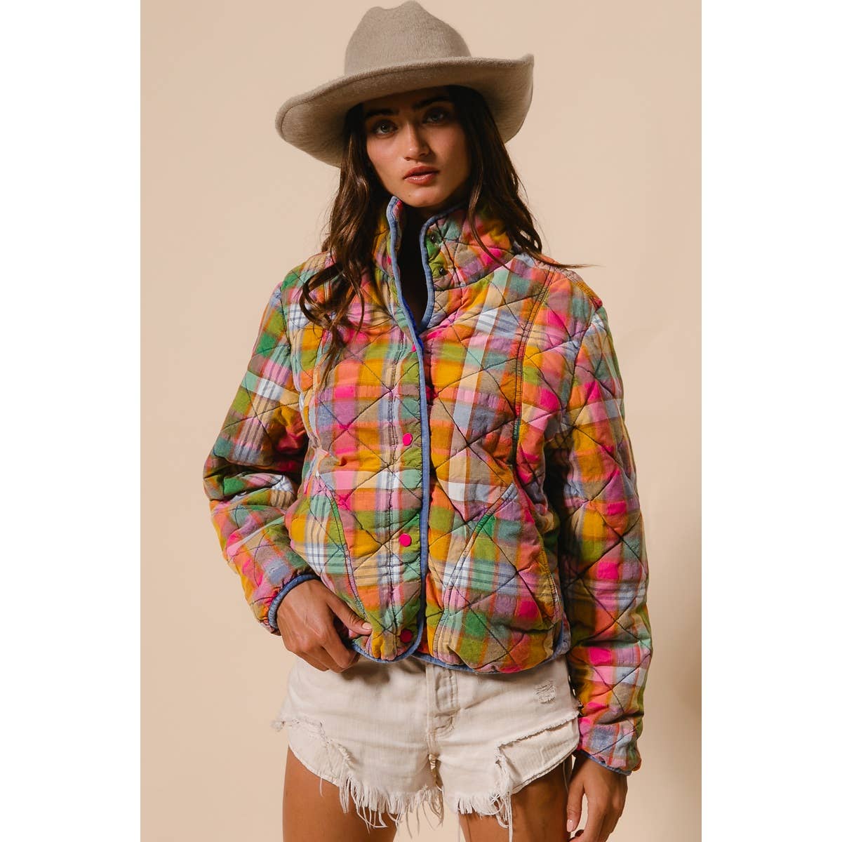 BiBi - BLEACHED VINTAGE PLAID QUILTED JACKET WITH POCKETS: STAINED GLASS / M