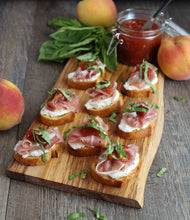 Load image into Gallery viewer, Raven&#39;s Nest Gourmet - Peach Salsa
