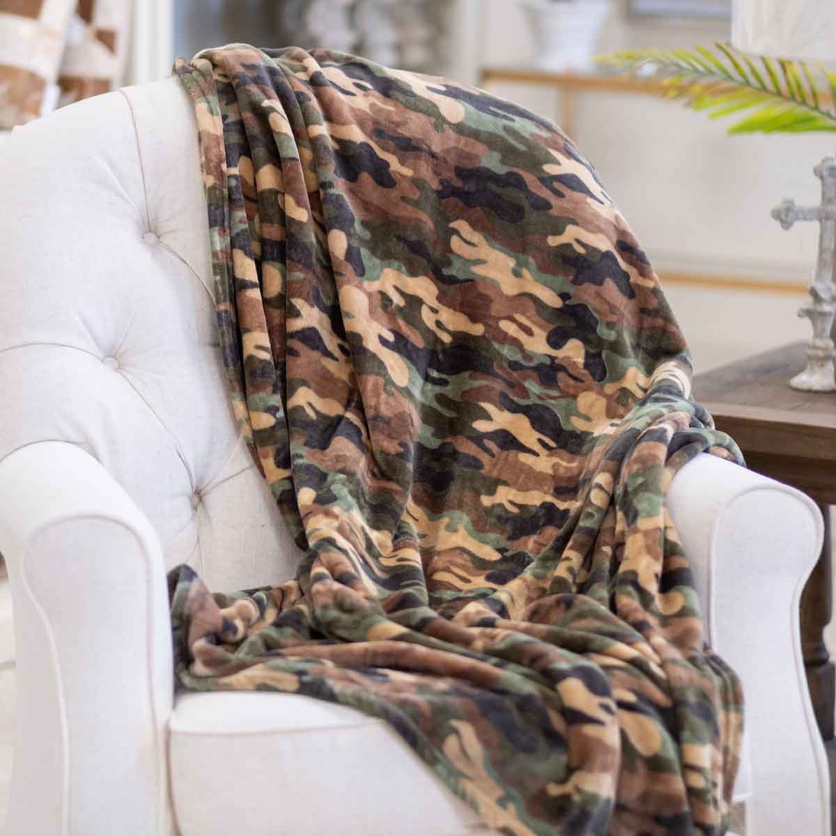 The Royal Standard - Camouflage Throw