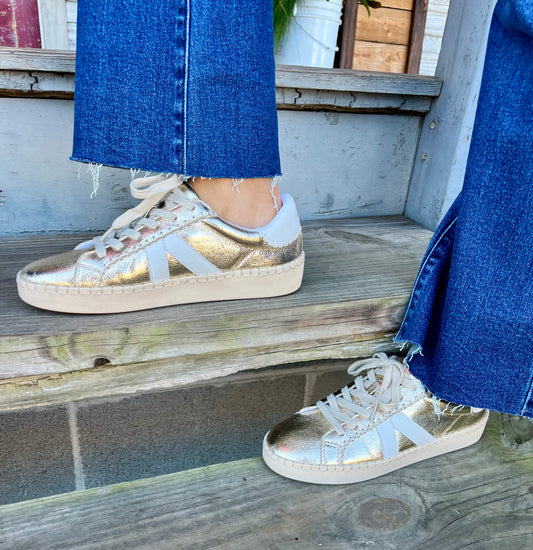 Corkys Friend Zone Sneaker | Gold Crinkle