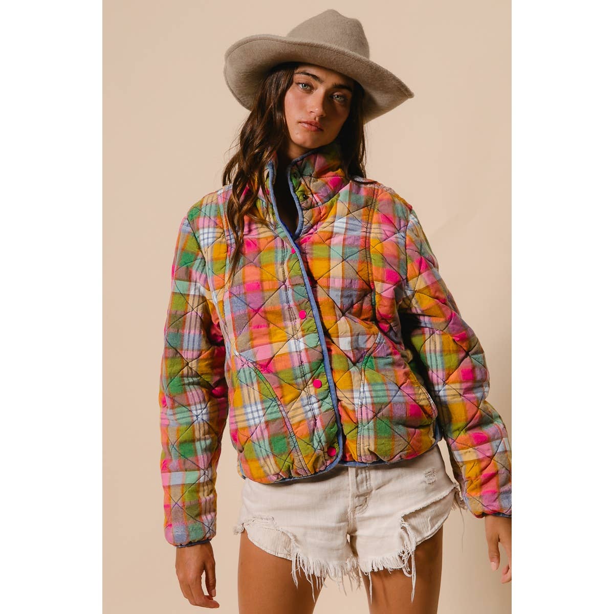 BiBi - BLEACHED VINTAGE PLAID QUILTED JACKET WITH POCKETS: STAINED GLASS / M