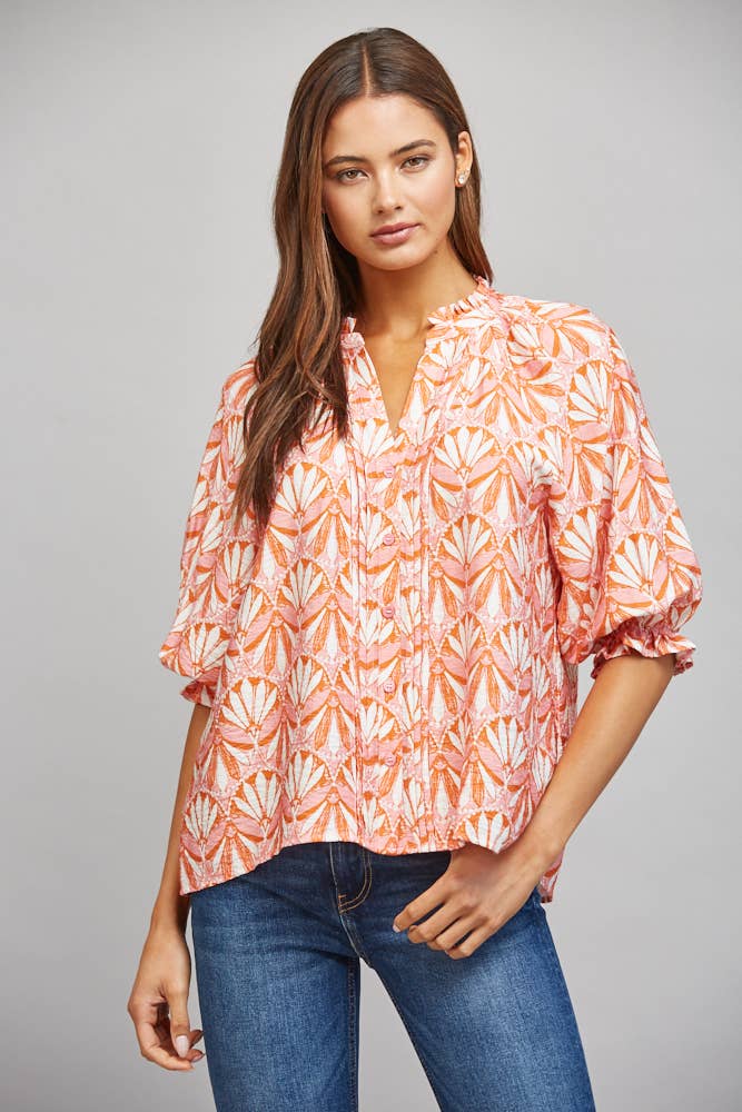 FATE - GEO PRINT RUFFLED STAND COLLAR SHORT SLV BLOUSE FT22326: CREAM MULTI / M