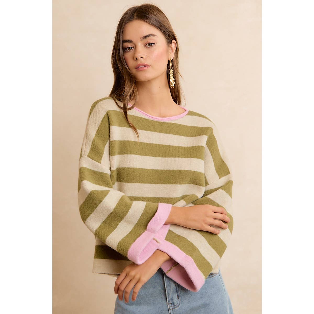 BiBi - STRIPE CONTRAST BINDING AND REVERSIBLE SWEATER: MOCHA/BLUE GREY / M