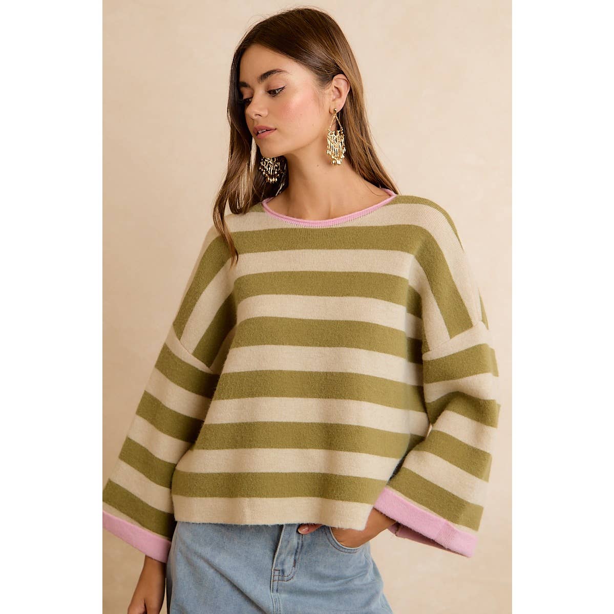 BiBi - STRIPE CONTRAST BINDING AND REVERSIBLE SWEATER: MOCHA/BLUE GREY / M