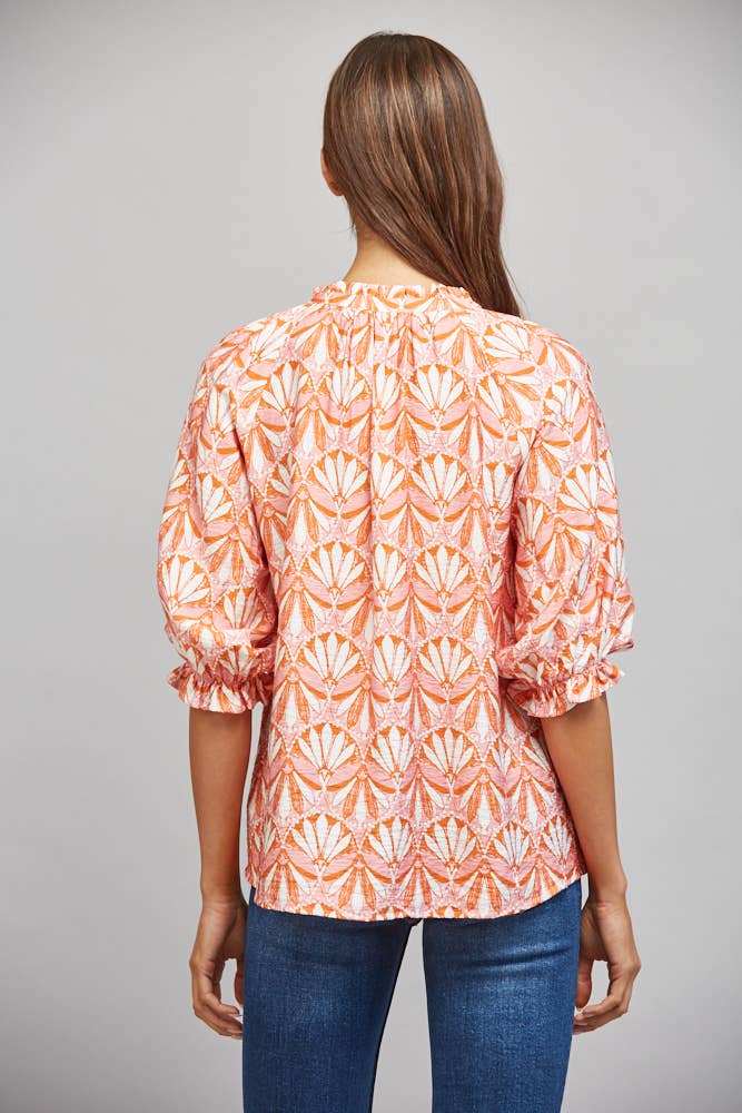 FATE - GEO PRINT RUFFLED STAND COLLAR SHORT SLV BLOUSE FT22326: CREAM MULTI / M