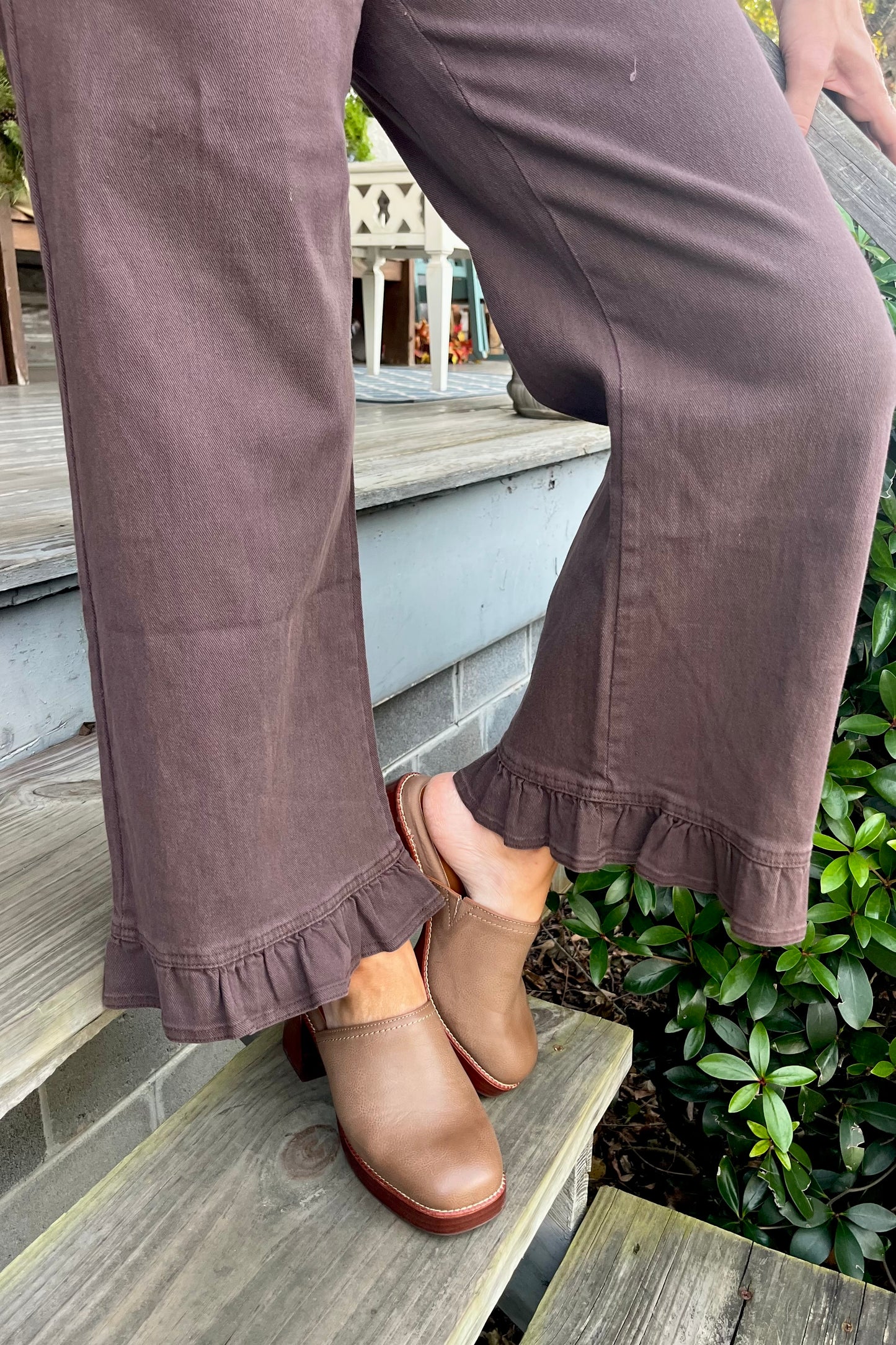 Wide Leg Ruffle Hem Pants | Chocolate