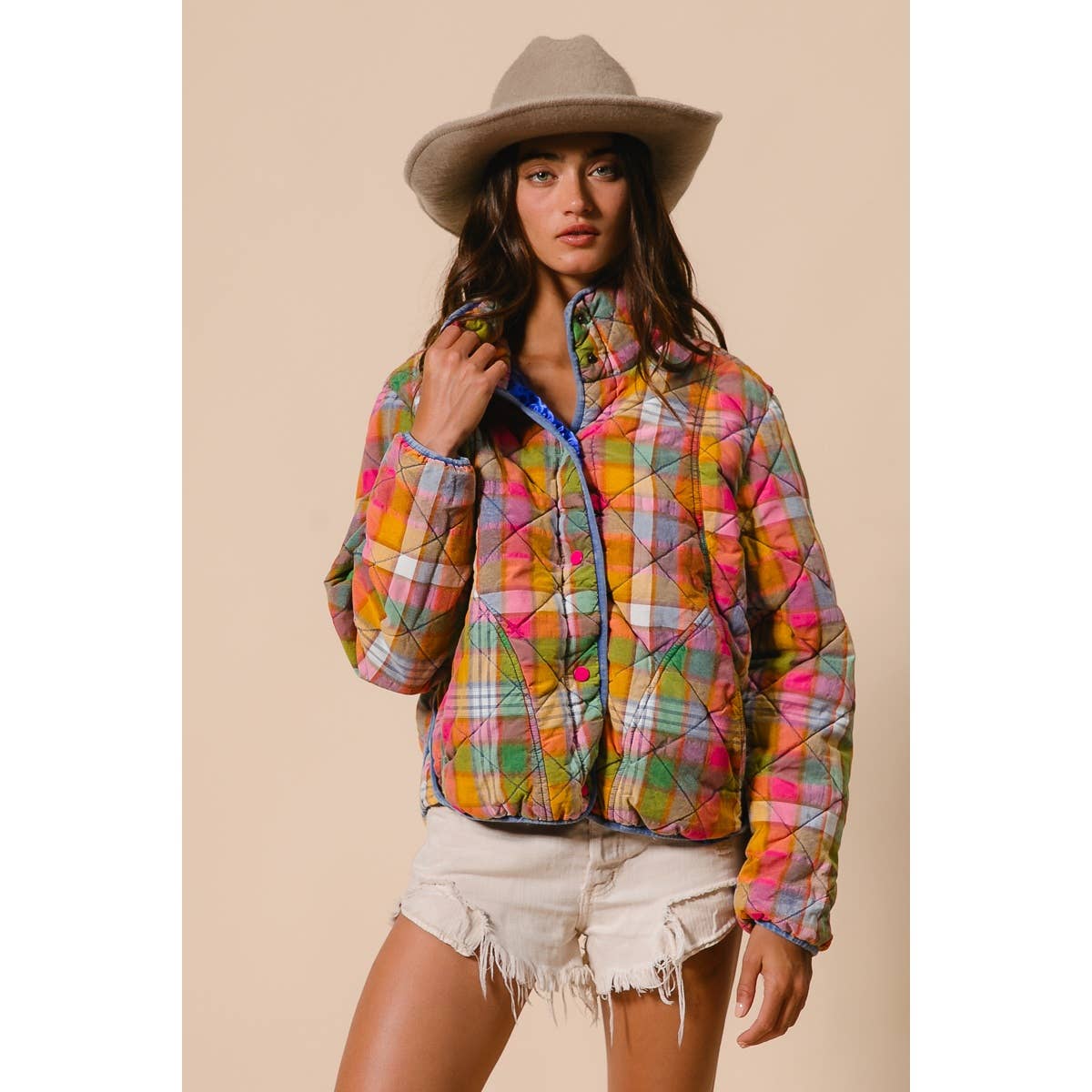 BiBi - BLEACHED VINTAGE PLAID QUILTED JACKET WITH POCKETS: STAINED GLASS / M
