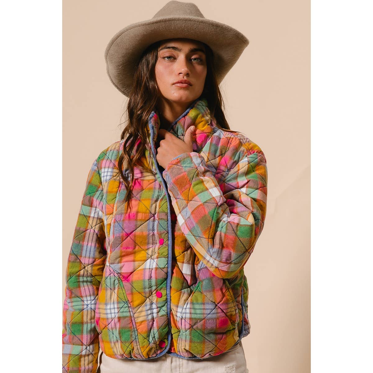 BiBi - BLEACHED VINTAGE PLAID QUILTED JACKET WITH POCKETS: STAINED GLASS / M