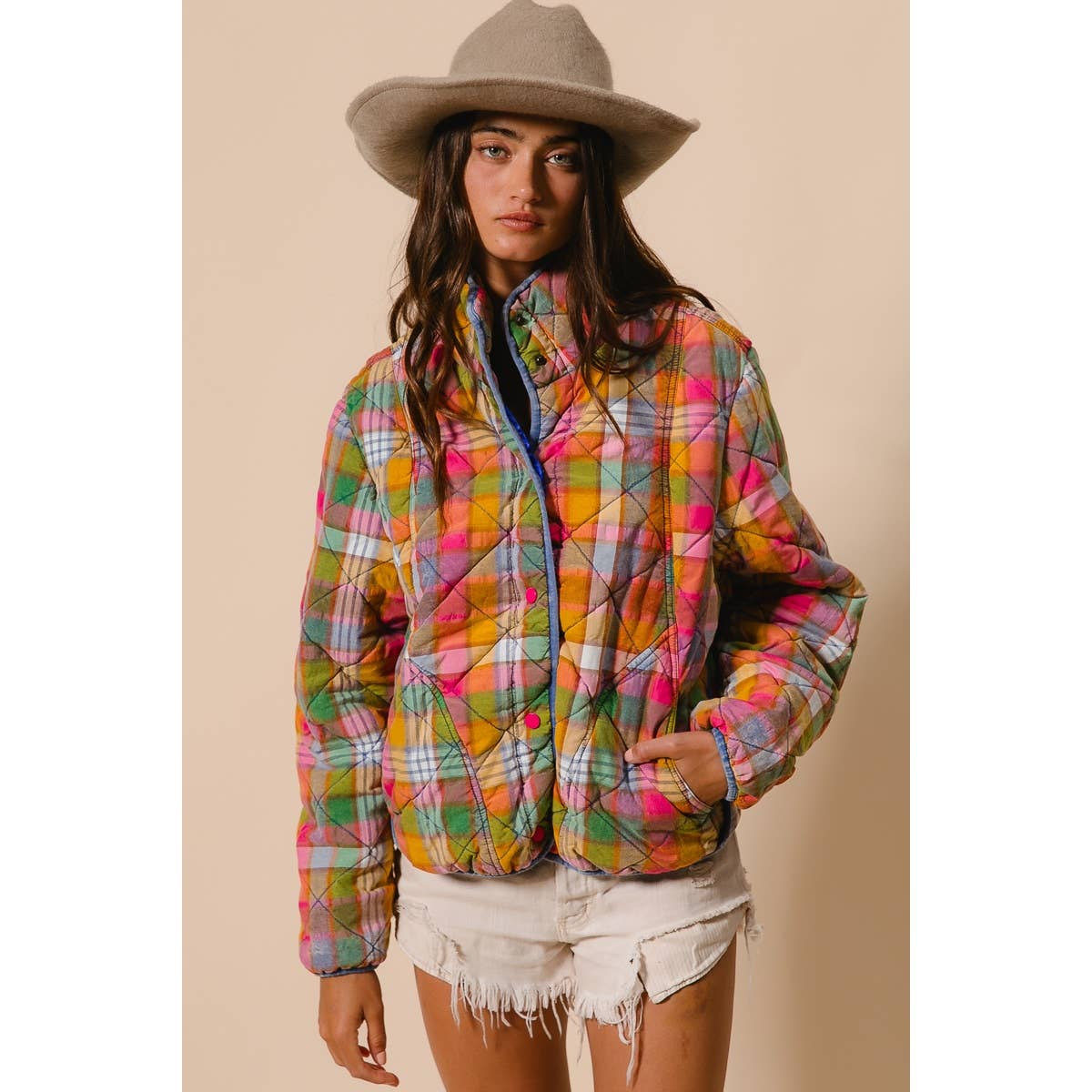 BiBi - BLEACHED VINTAGE PLAID QUILTED JACKET WITH POCKETS: STAINED GLASS / M